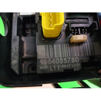 Recambio de caja reles / fusibles para peugeot 207 1.4 referencia OEM IAM 9664055780  