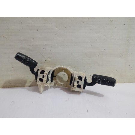 Recambio de mando multifuncion para mazda 3 lim. () center-line referencia OEM IAM SKE13302  