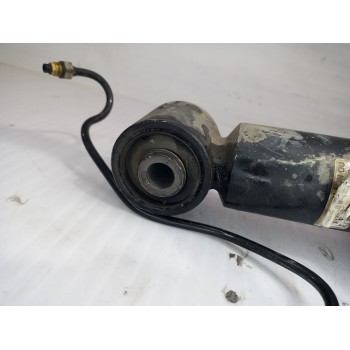 Recambio de amortiguador trasero derecho para land rover discovery 4 tdv6 hse referencia OEM IAM AH2218W002AA  
