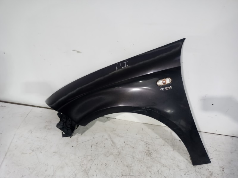 Recambio de aleta delantera izquierda para seat toledo (5p2) exclusive referencia OEM IAM 5P0821021  