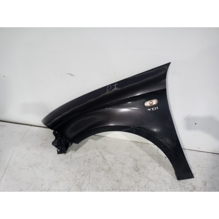 Recambio de aleta delantera izquierda para seat toledo (5p2) exclusive referencia OEM IAM 5P0821021  
