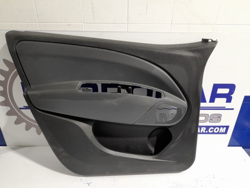 Recambio de guarnecido puerta delantera izquierda para fiat doblo cargo referencia OEM IAM 735469699  