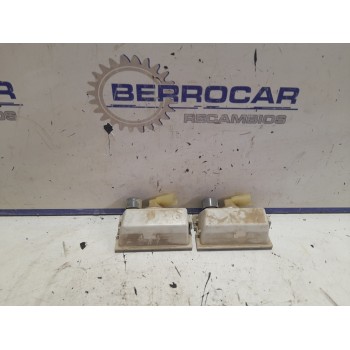 Recambio de piloto matricula para land rover discovery 2.7 td v6 cat referencia OEM IAM UNIDAD  