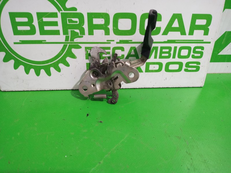 Recambio de cerradura capo para peugeot 207 1.4 referencia OEM IAM 0301201  