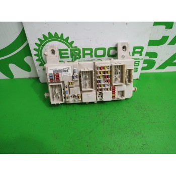 CAJA RELES / FUSIBLES 8M5T14014 