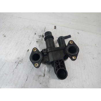Recambio de termostato para land rover discovery 4 tdv6 hse referencia OEM IAM 4H2Q8592  