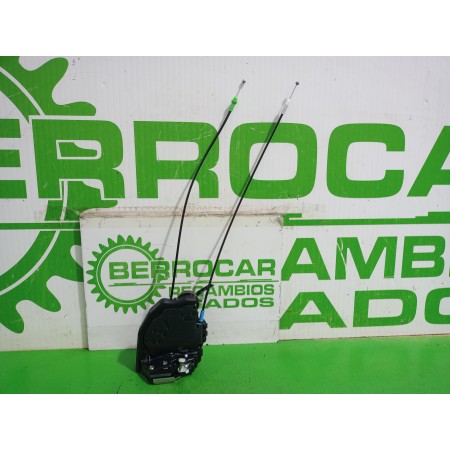 Recambio de cerradura puerta trasera derecha para toyota auris touring sports (e18) hybrid feel! edition referencia OEM IAM 6905
