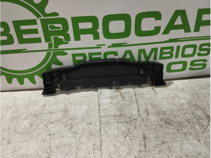 Recambio de defensa delantera para peugeot 207 1.4 referencia OEM IAM 9649583180  