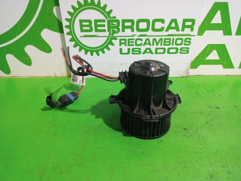 Recambio de motor calefaccion para citroën c4 berlina collection referencia OEM IAM B9506  