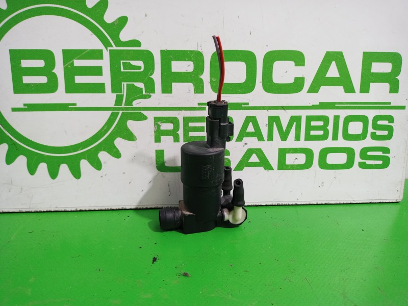 Recambio de bomba limpia para peugeot 207 1.4 referencia OEM IAM 9641553880  
