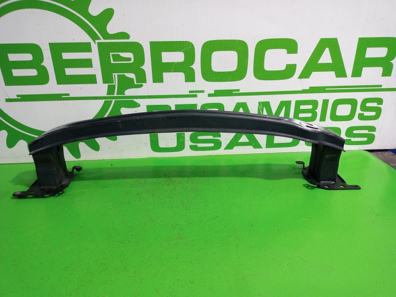 Recambio de refuerzo paragolpes delantero para seat altea (5p1) style copa referencia OEM IAM 5P08071093  