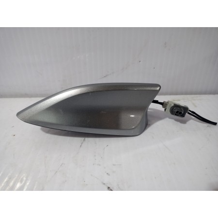 Recambio de antena para mazda 3 lim. () center-line referencia OEM IAM GHP96693050  