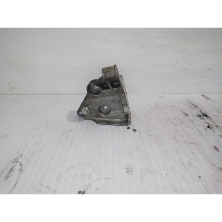 Recambio de soporte para land rover discovery 4 tdv6 hse referencia OEM IAM QVU500340  