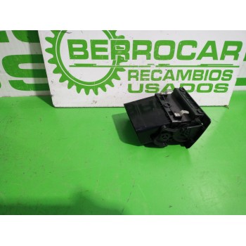 Recambio de rejilla aireadora para ford c-max (cb3) 1.8 tdci turbodiesel cat referencia OEM IAM 3M51R018B08  