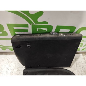 Recambio de asientos trasero izquierdo para peugeot 207 1.4 referencia OEM IAM 8852J9  