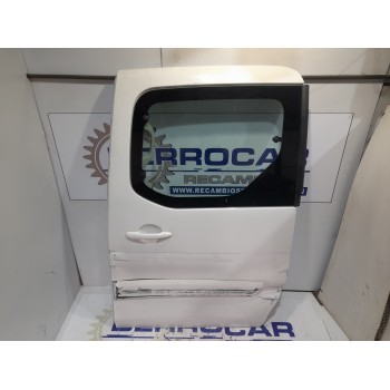 Recambio de puerta lateral corredera izquierda para peugeot partner kombi 1.6 blue-hdi fap referencia OEM IAM 9006 L9  