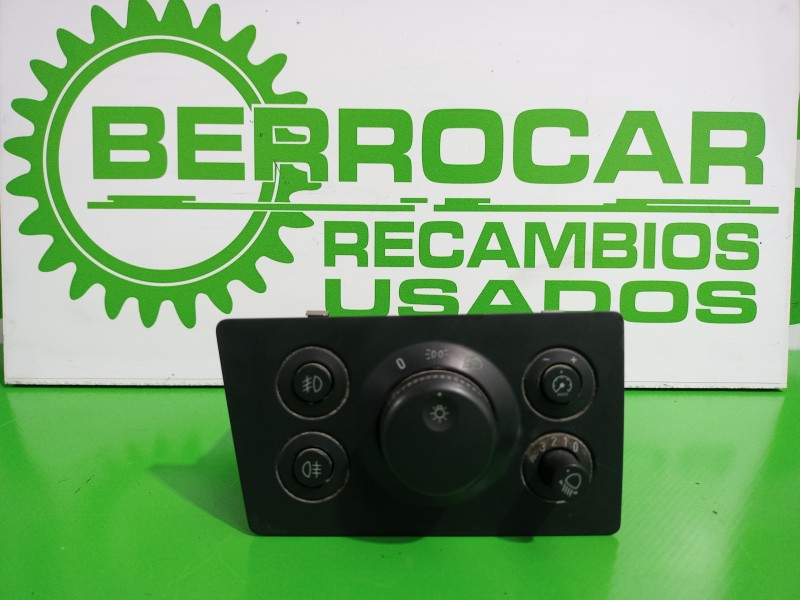 Recambio de mando luces para opel zafira b 1.9 cdti cat (z 19 dtl) referencia OEM IAM 13205865  