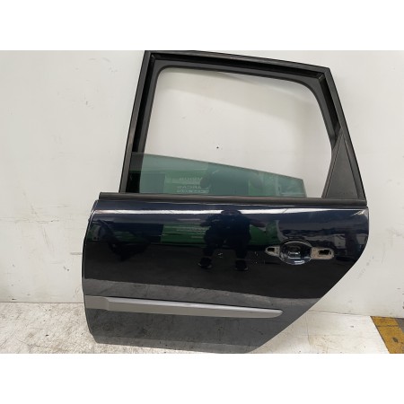 Recambio de puerta trasera izquierda para renault scenic ii grand confort dynamique referencia OEM IAM 821014922R  
