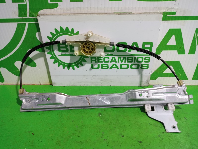 Recambio de elevalunas delantero derecho para citroën c4 berlina collection referencia OEM IAM 9657133580  