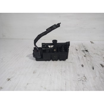 Recambio de valvula suspension para land rover discovery 4 tdv6 hse referencia OEM IAM RVH0000055  