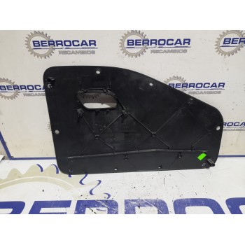 Recambio de molduras traseras para peugeot partner kombi 1.6 blue-hdi fap referencia OEM IAM 968156177  