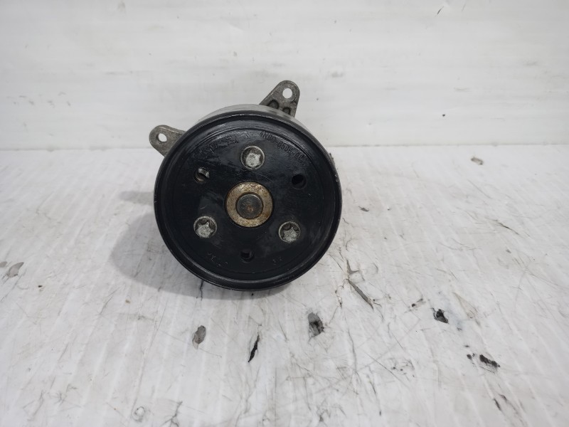 Recambio de bomba agua para land rover discovery 4 tdv6 hse referencia OEM IAM LR013164  