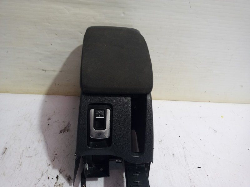 Recambio de apoyabrazos central para volkswagen eos (1f7) 2.0 referencia OEM IAM 1K0864207EUFP  