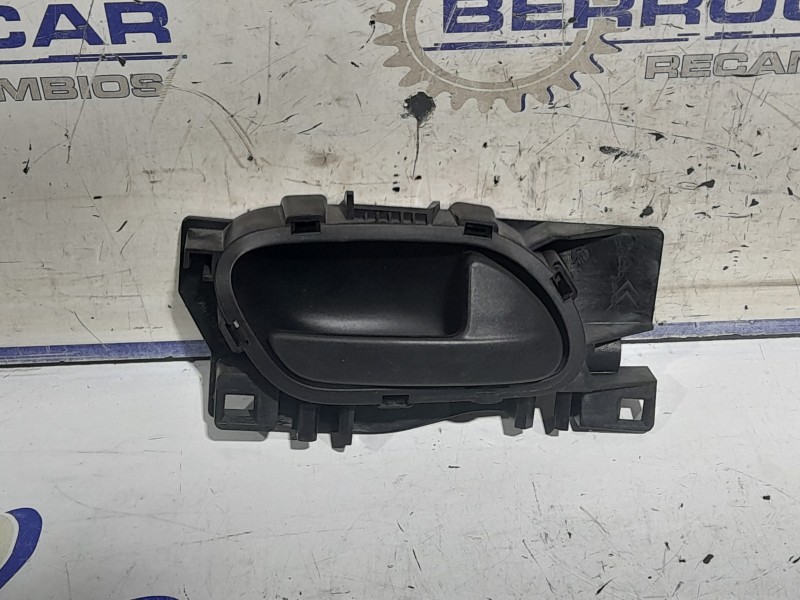 Recambio de maneta interior delantera derecha para peugeot partner kombi 1.6 blue-hdi fap referencia OEM IAM 96555514XT  