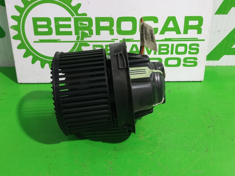 Recambio de motor calefaccion para peugeot 207 1.4 referencia OEM IAM N102993  
