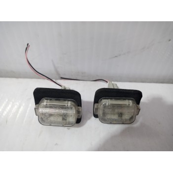 Recambio de piloto matricula para mazda 3 lim. () center-line referencia OEM IAM A052889  