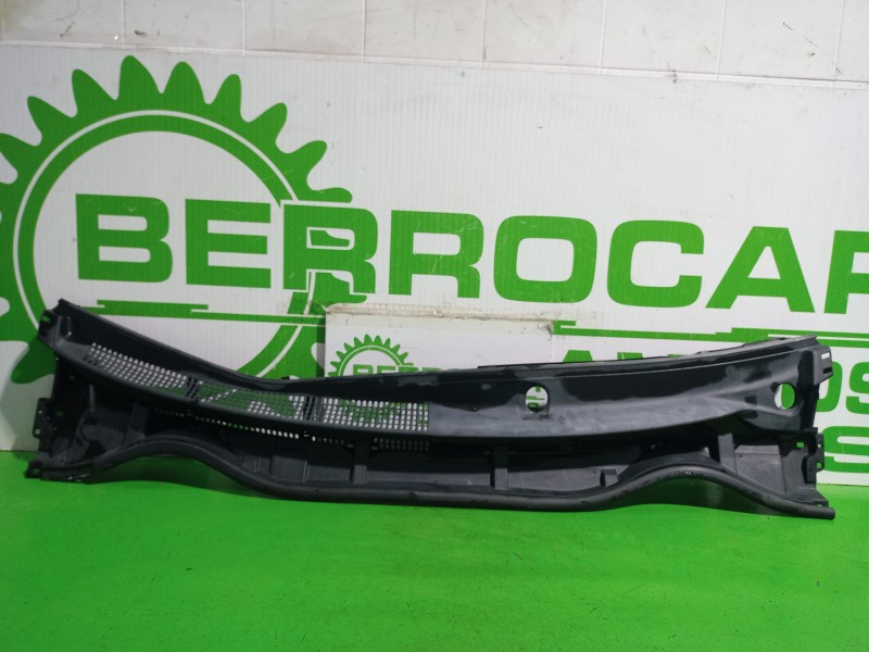 Recambio de torpedo para toyota auris touring sports (e18) hybrid feel! edition referencia OEM IAM 5570802470  