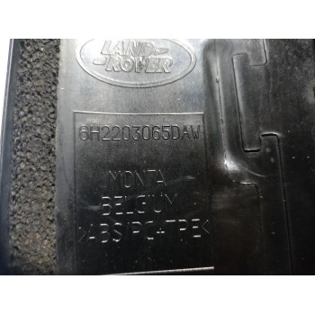 Recambio de moldura para land rover discovery 4 tdv6 hse referencia OEM IAM 6H2203065DAW  