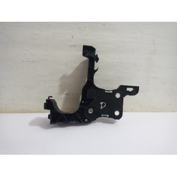 Recambio de soporte faro derecho para renault scenic ii grand confort dynamique referencia OEM IAM 8200137496  