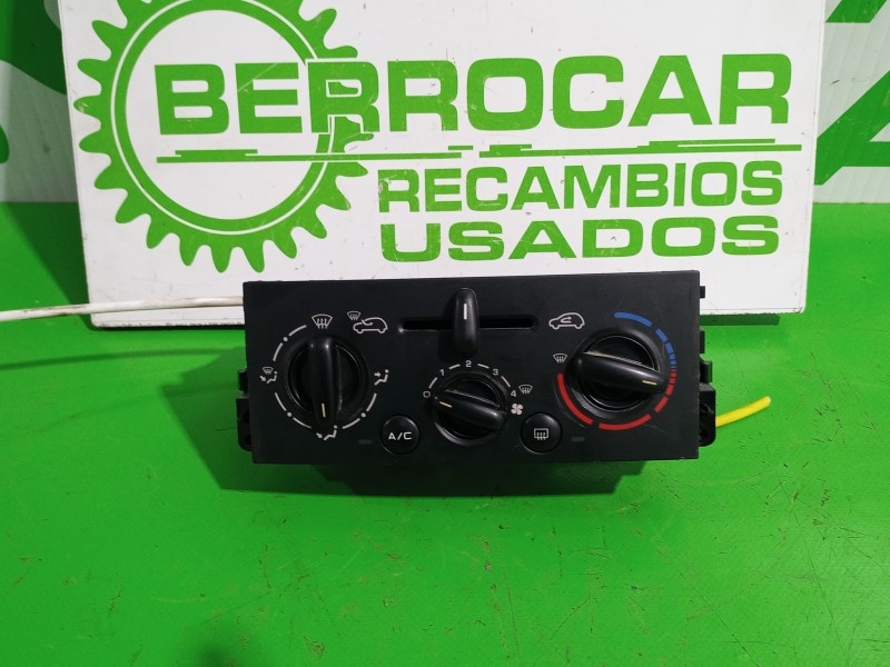 Recambio de mando calefaccion / aire acondicionado para peugeot 207 1.4 referencia OEM IAM N102079B  