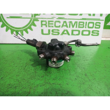 Recambio de rampa inyectora para renault kangoo (f/kc0) authentique referencia OEM IAM 8200379933  