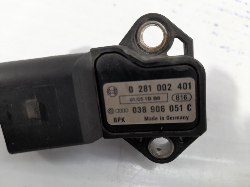Recambio de sensor presion para seat leon (1p1) 2.0 tdi referencia OEM IAM 0281002401  