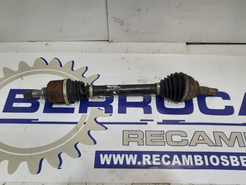 Recambio de transmision delantera izquierda para peugeot partner kombi 1.6 blue-hdi fap referencia OEM IAM 3272LX  
