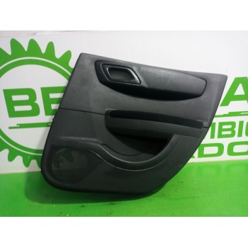 GUARNECIDO PUERTA TRASERA DERECHA 9646277877 