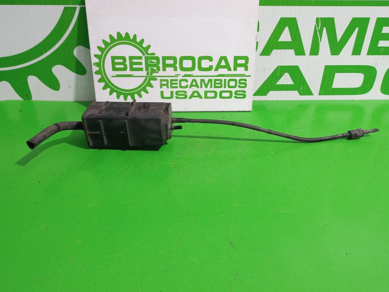 Recambio de filtro de carbon para peugeot 207 1.4 referencia OEM IAM 10020090100  