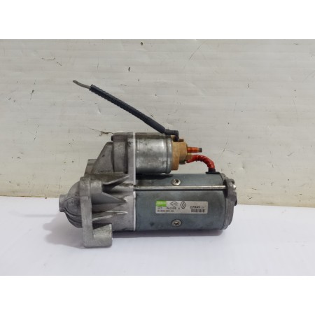 Recambio de motor arranque para renault scenic ii grand confort dynamique referencia OEM IAM 8200628426  