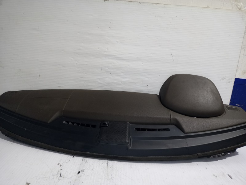 Recambio de salpicadero para land rover discovery 4 tdv6 hse referencia OEM IAM LR014054  