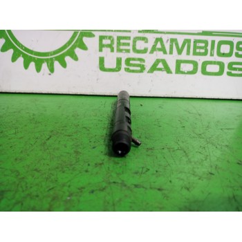 Recambio de inyector para renault kangoo (f/kc0) authentique referencia OEM IAM 8200676774  