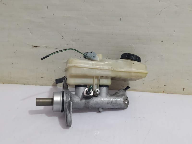 Recambio de bomba freno para renault scenic ii grand confort dynamique referencia OEM IAM 32067111  