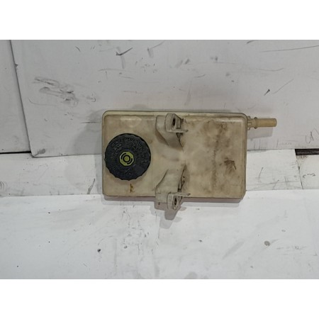 Recambio de deposito servo para peugeot partner kombi 1.6 blue-hdi fap referencia OEM IAM 9680907780  