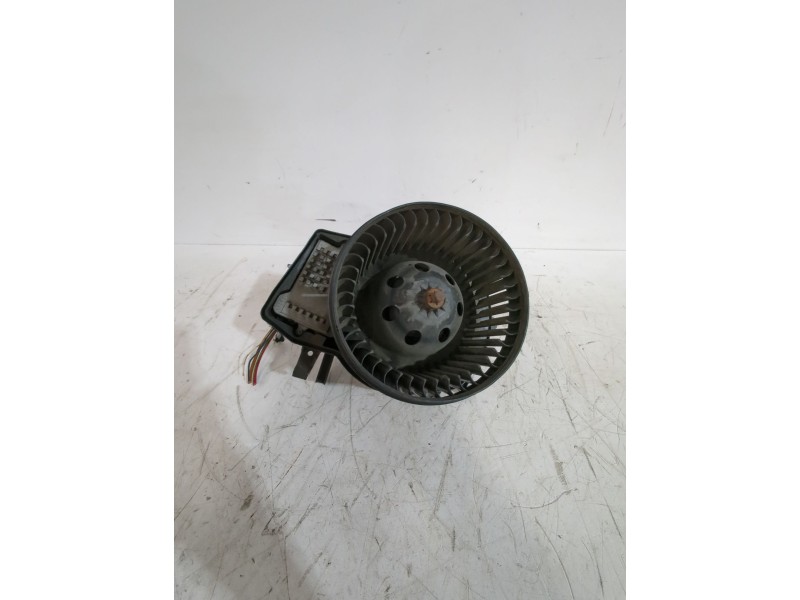 Recambio de motor calefaccion para mercedes-benz clk (c209) clk 240 (209.361) referencia OEM IAM A2038202514  