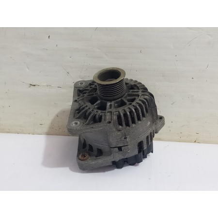 Recambio de alternador para renault scenic ii grand confort dynamique referencia OEM IAM TG11C065  