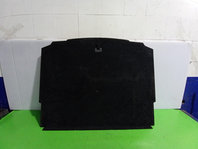 Recambio de bandeja trasera para toyota auris touring sports (e18) hybrid feel! edition referencia OEM IAM 5841002050  