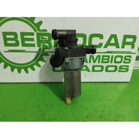 Recambio de bomba agua para bmw serie 3 touring (e91) 2.0 16v referencia OEM IAM 6411692824602  