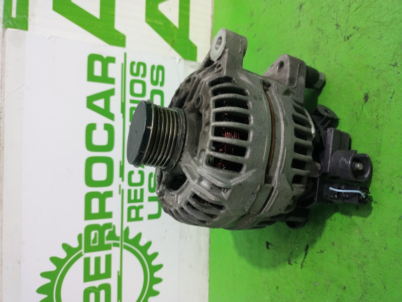 Recambio de alternador para citroën c4 berlina collection referencia OEM IAM 9646321880  