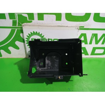 Recambio de soporte bateria para citroën xsara berlina 1.6 16v satisfaction referencia OEM IAM 9637058880  